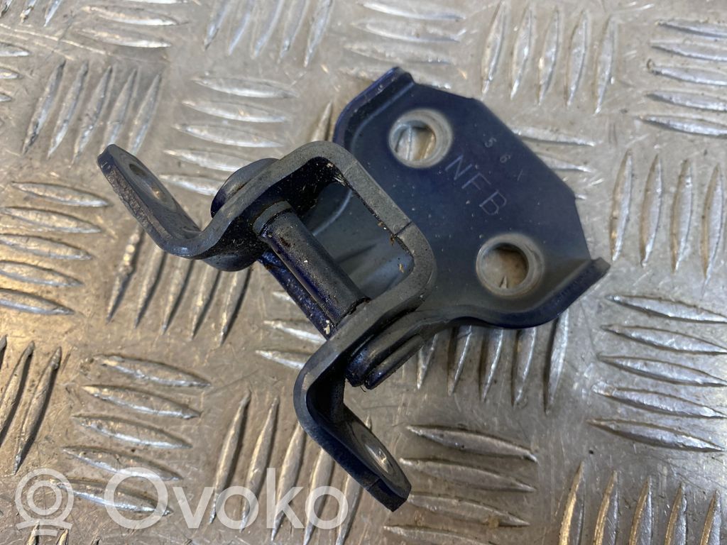 Front door upper hinge   NFB,56X