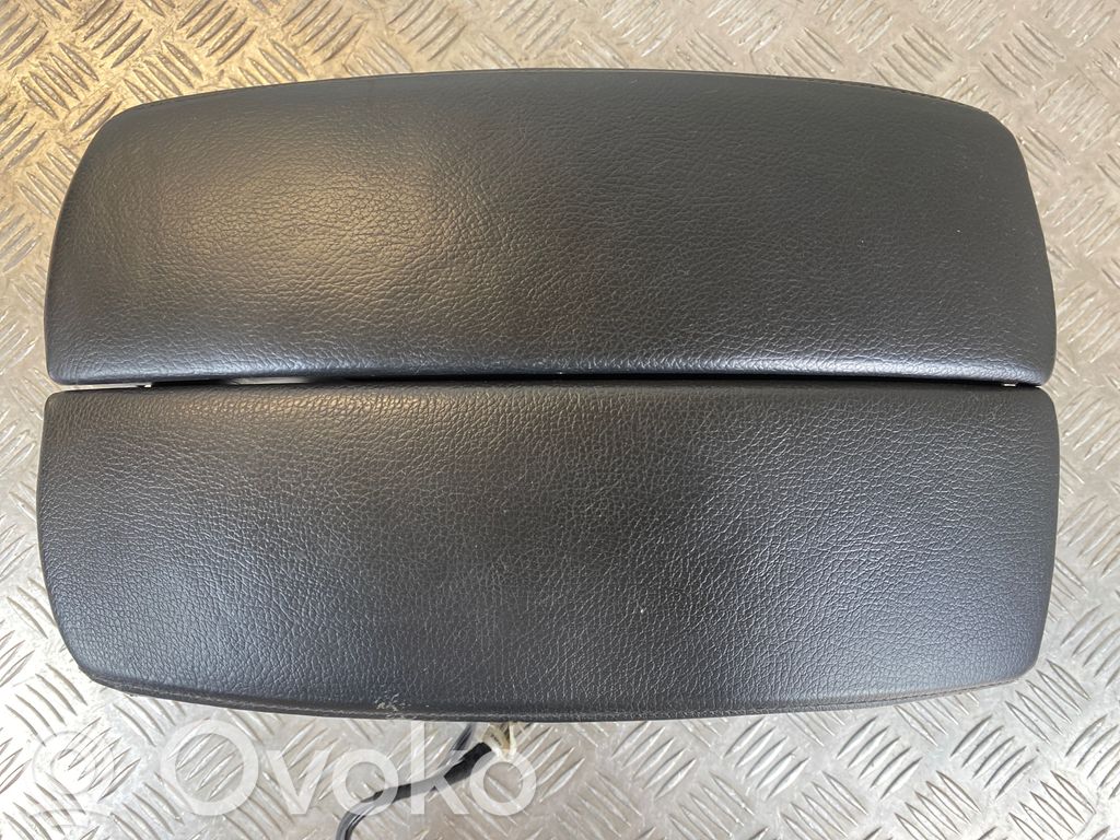 BMW X5 E70 Armrest 