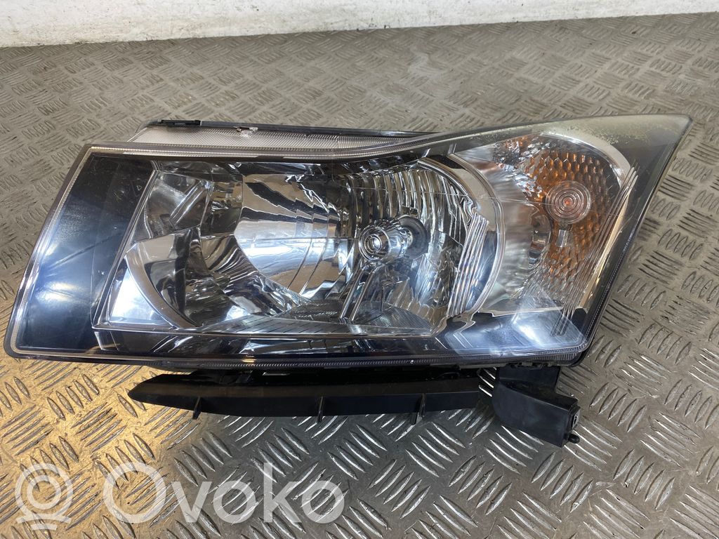 Chevrolet Cruze Headlight/headlamp 