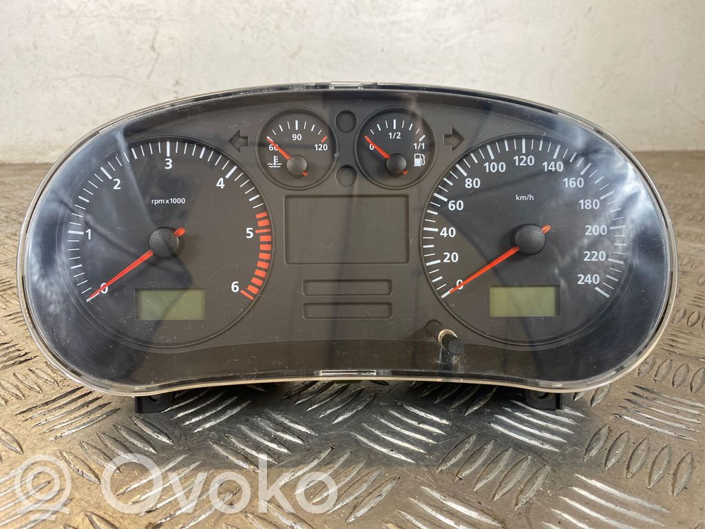 Seat Leon (1M) Spidometras (prietaisų skydelis) 