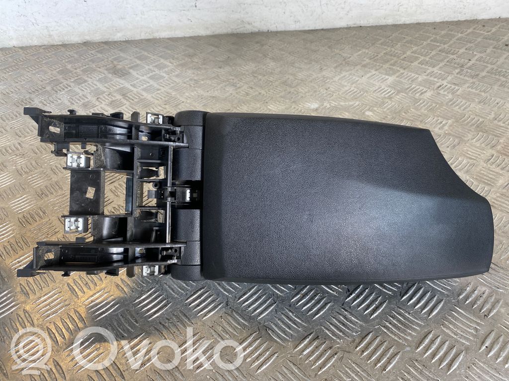 BMW 1 E81 E87 Armrest 