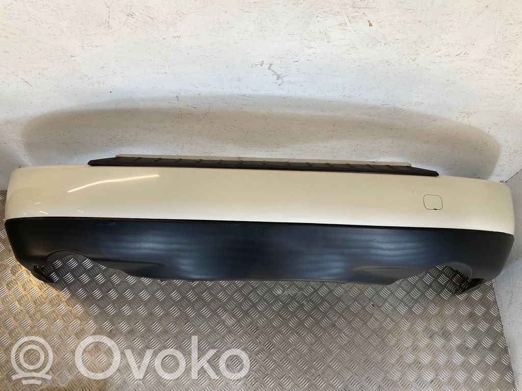 Subaru B9 Tribeca Parachoques 