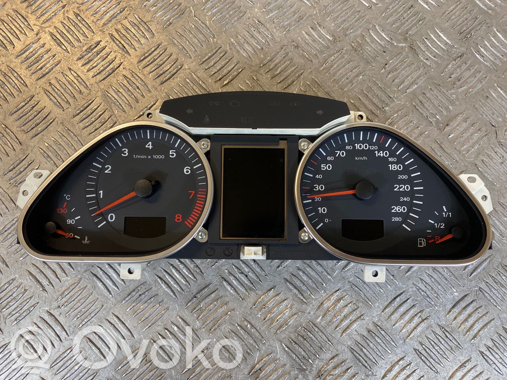Audi A6 S6 C6 4F Speedometer (instrument cluster) 