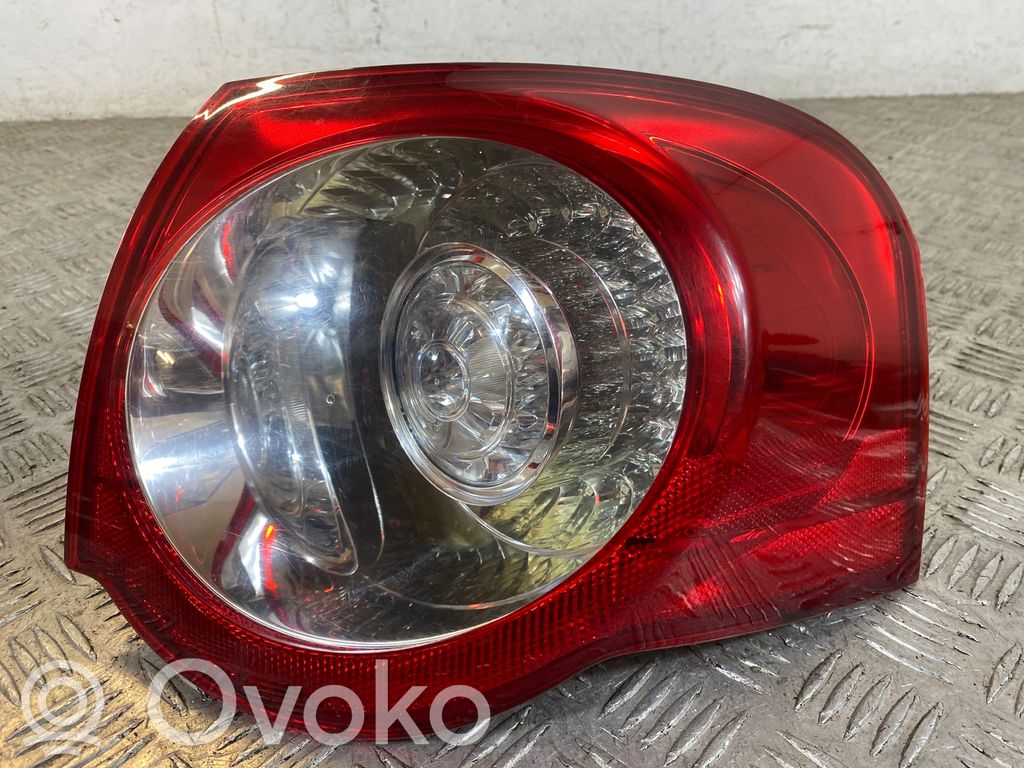 Volkswagen PASSAT B6 Lampă spate în caroserie 