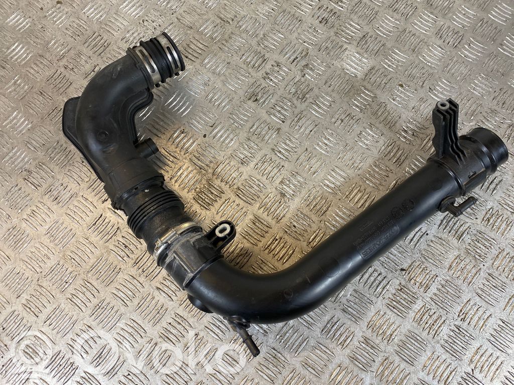 Ford Focus Välijäähdyttimen letku 