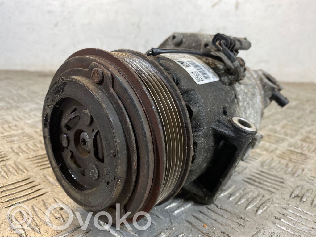 Opel Astra J Kompresor / Sprężarka klimatyzacji A/C 