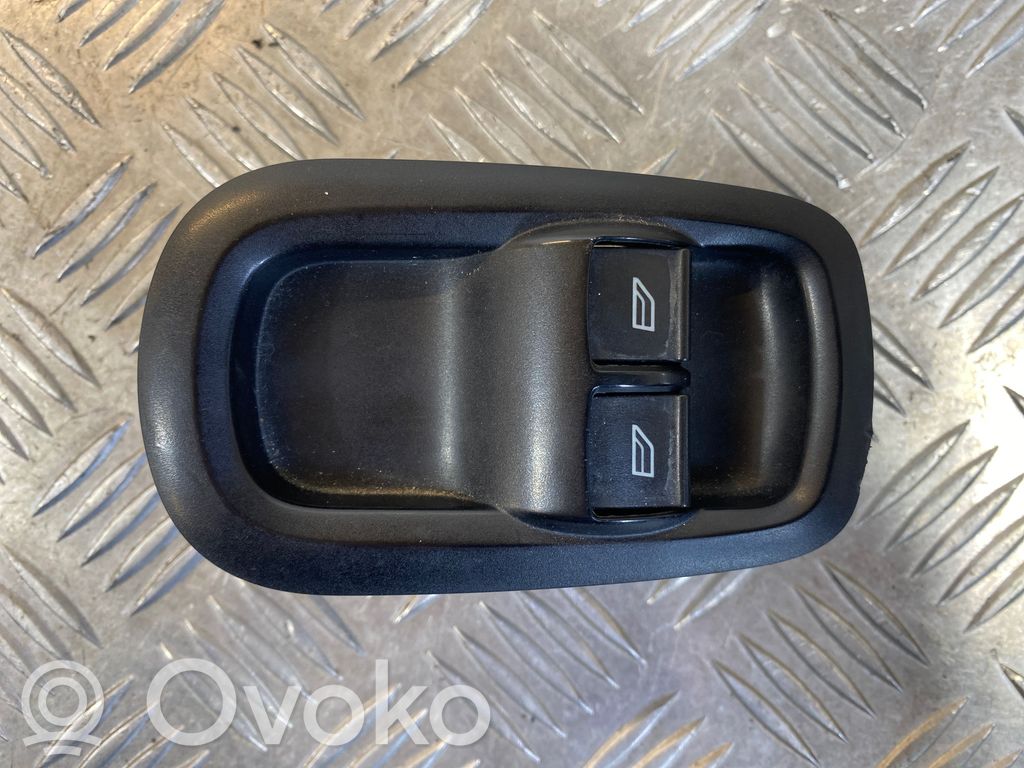 Ford Transit Custom Przyciski szyb 
