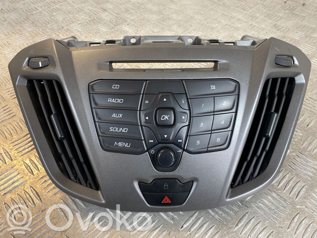 Ford Transit Custom Radio/CD/DVD/GPS head unit 