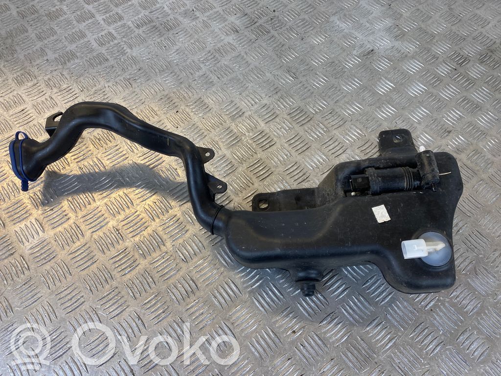 Mercedes-Benz A W176 Langų skysčio bakelis 