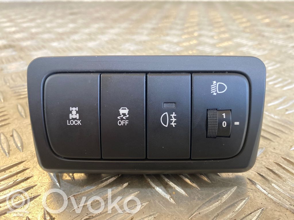 SsangYong Korando Interruptor de control multifunción 