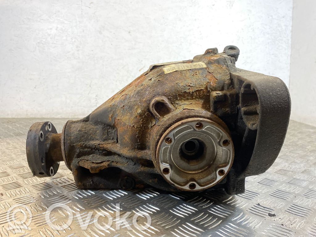 BMW 5 E39 Galinis reduktorius 