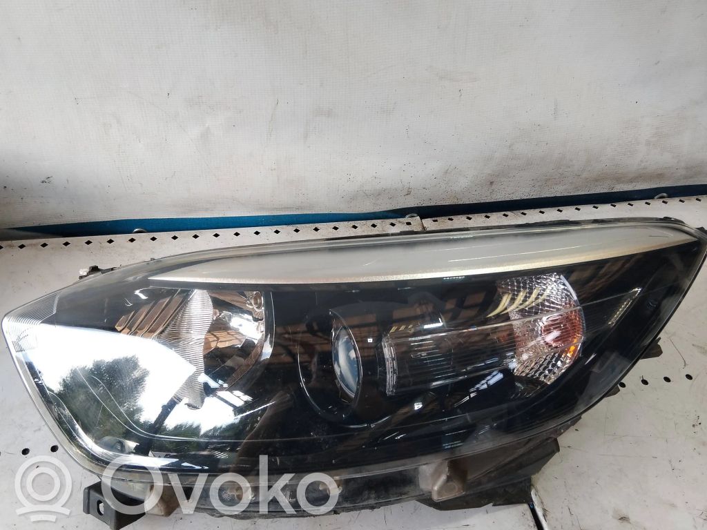 Renault Captur Scheinwerfer 