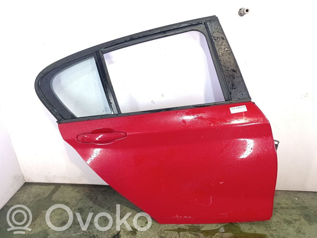Rear door   41525A2A398