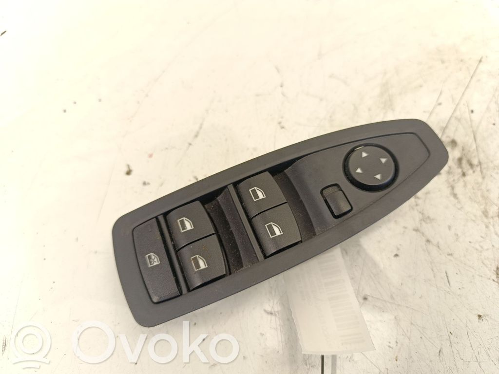 Electric window control switch   920810901