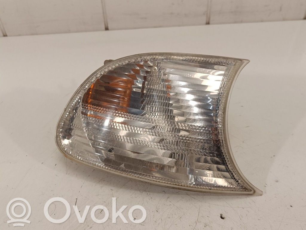 BMW 3 E46 Headlight/headlamp 