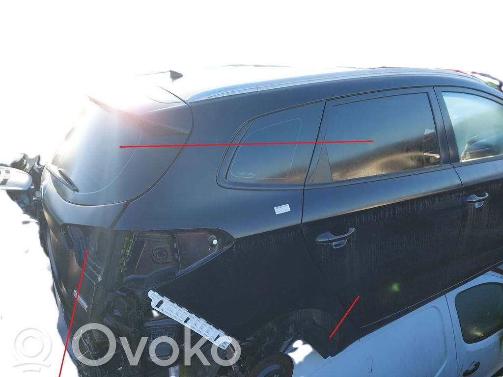 KIA Carens III Uchwyt / Mocowanie błotnika przedniego 
