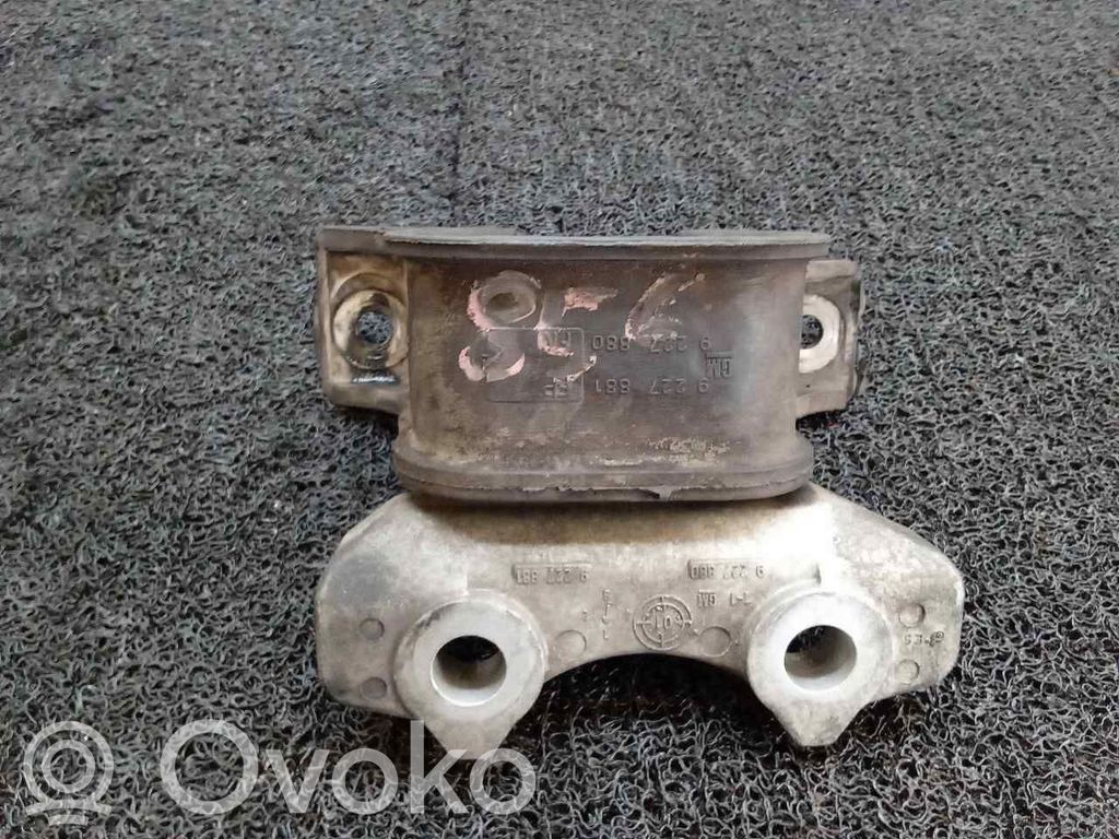 Opel Corsa C Engine mount bracket 