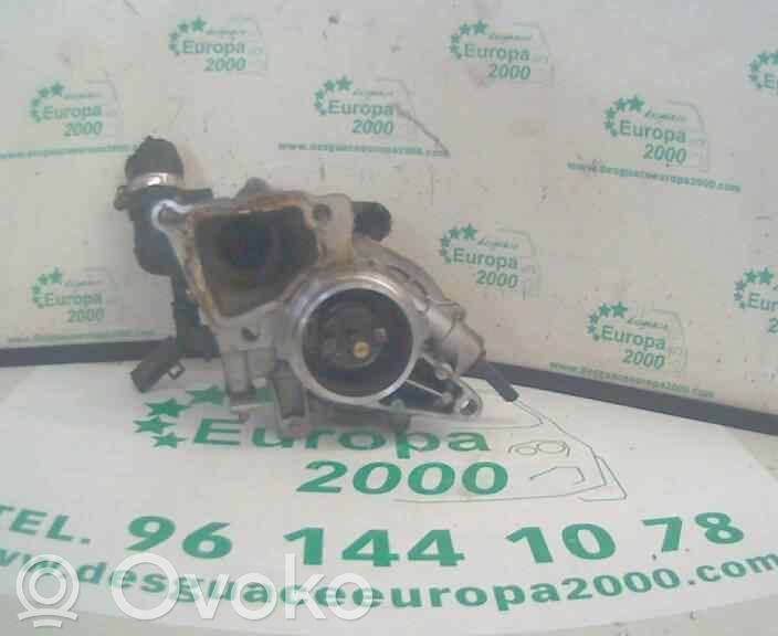 Ford Mondeo Mk III Bomba de vacío 