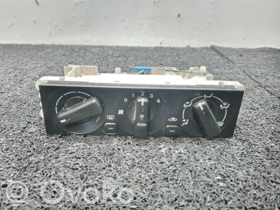 Mitsubishi Montero Unidad de control/módulo del aire acondicionado 