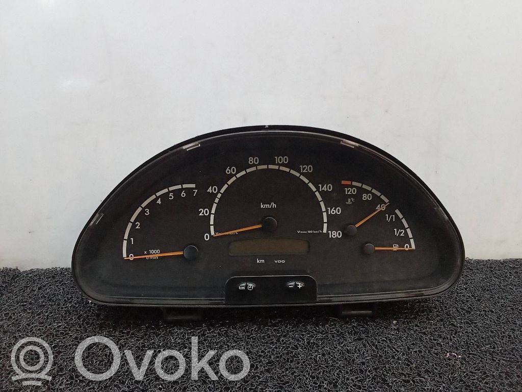 Mercedes-Benz Sprinter W901 W902 W903 W904 Vitezometru (grup de instrumente) 