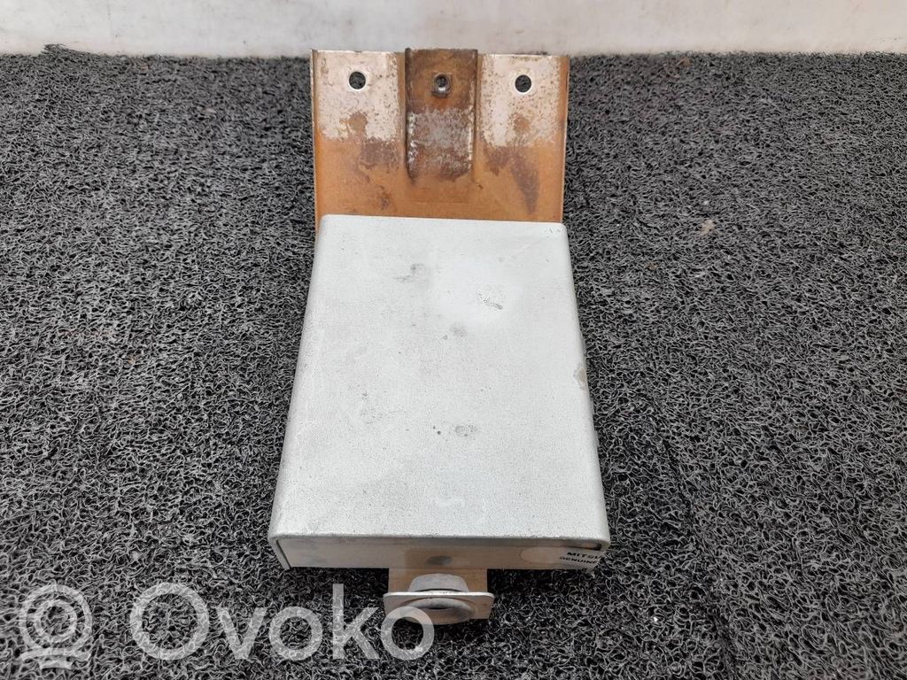 Door central lock control unit/module   YWC103773,Q1T12872M