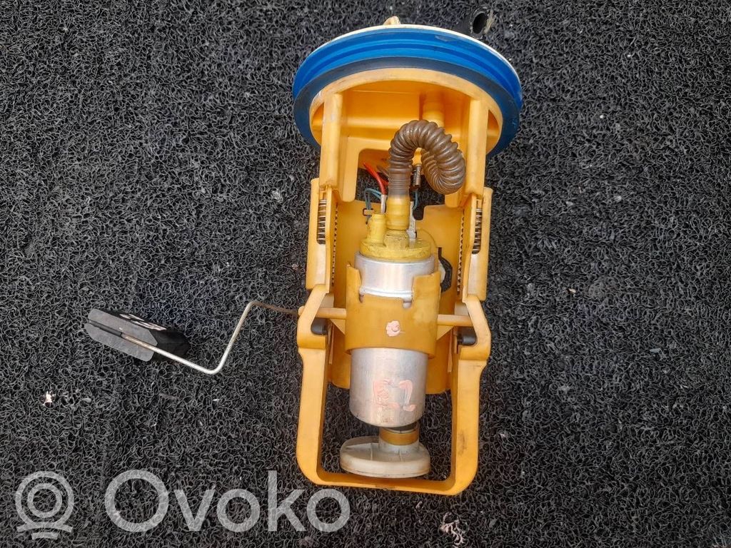 Pompe à carburant   228214002002,6750582