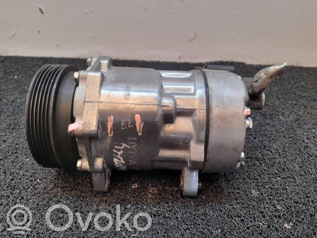 Kompresor / Sprężarka klimatyzacji A/C   711046001