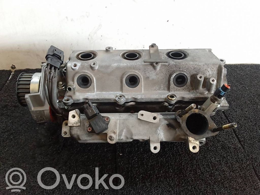 Engine head   141516