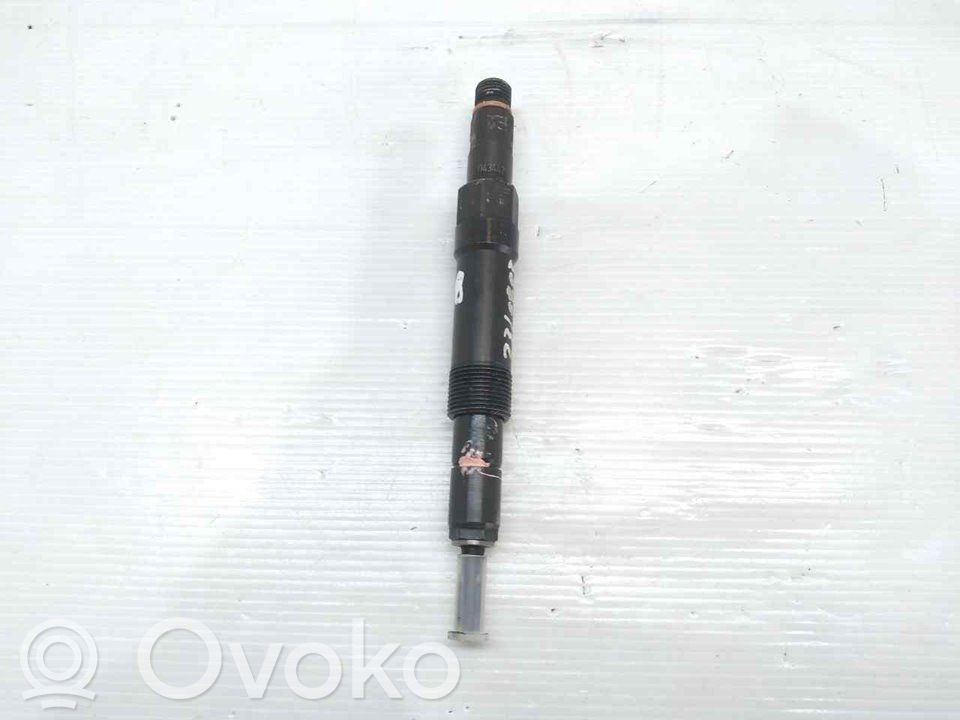 Fuel injector   LTG