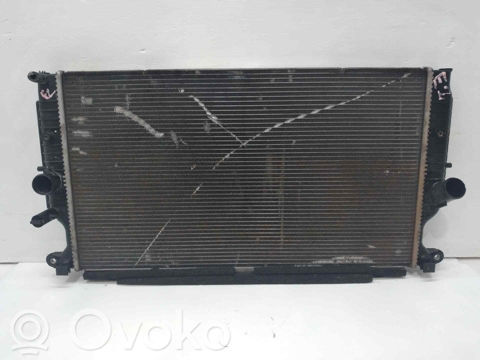 Toyota Avensis T270 Radiator lichid răcire