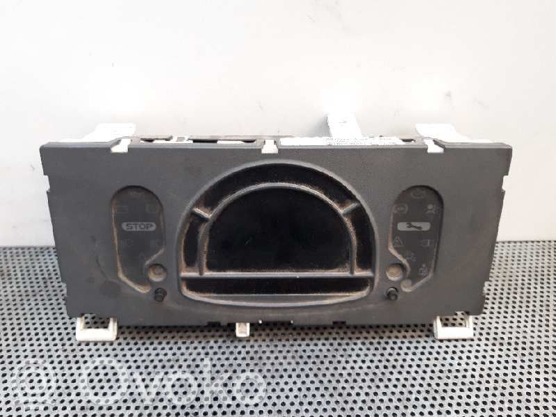 Renault Modus Speedometer (instrument cluster) 