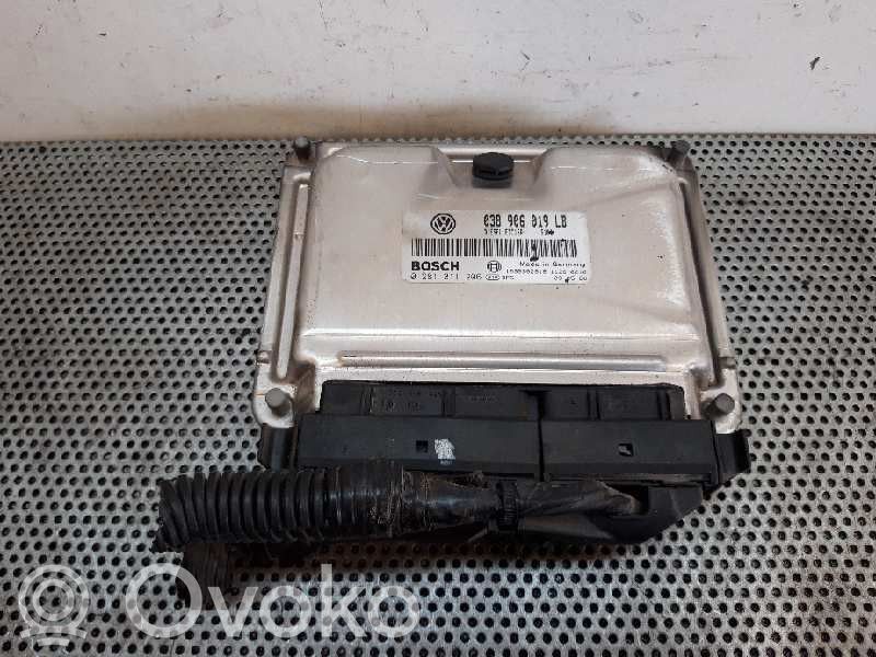 Volkswagen Polo Engine control unit/module 