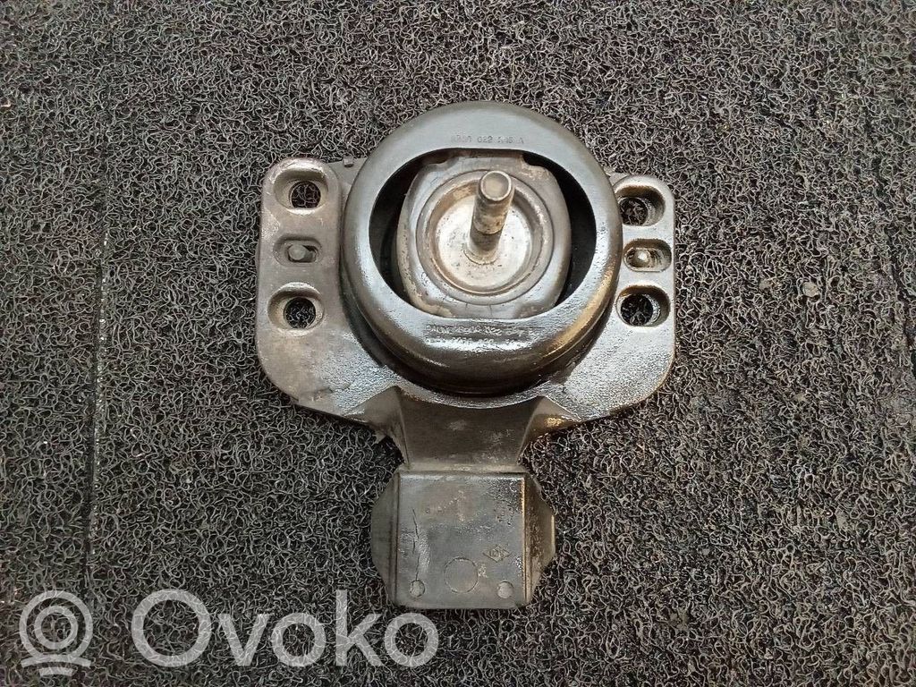 Renault Master II Engine mount bracket 