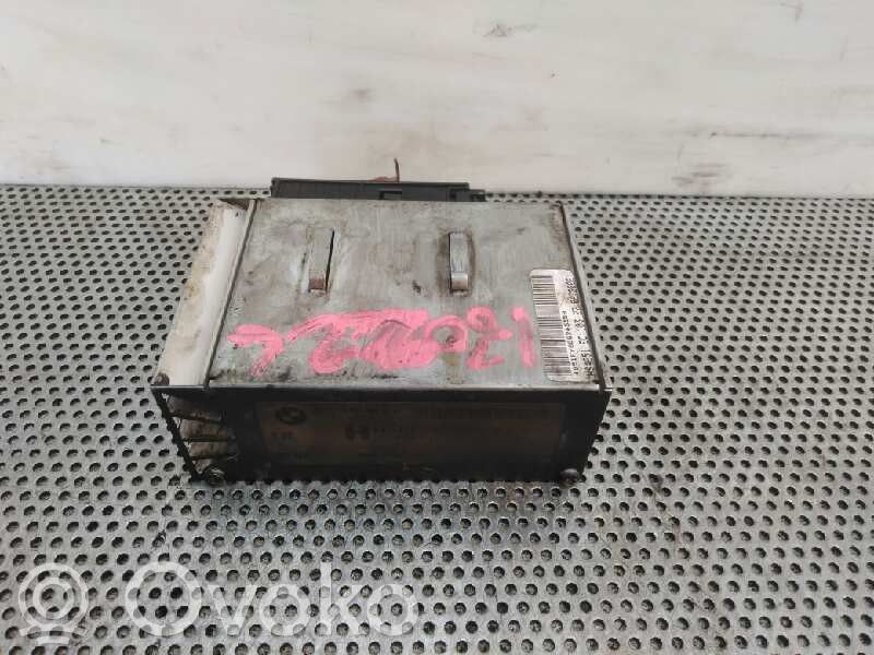 Unité de commande / module de verrouillage centralisé porte   65126920461,1321749