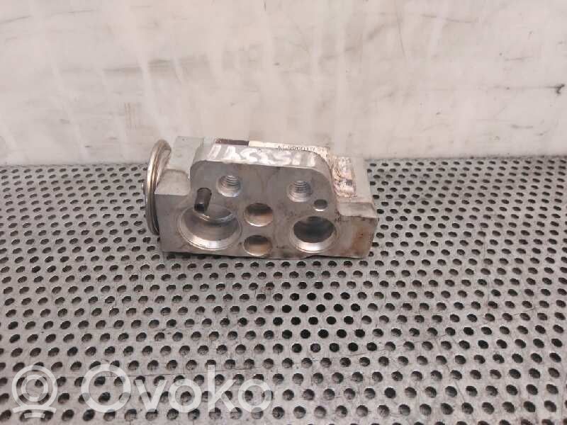 Radiator răcire A/C (condensor)   1K0820679