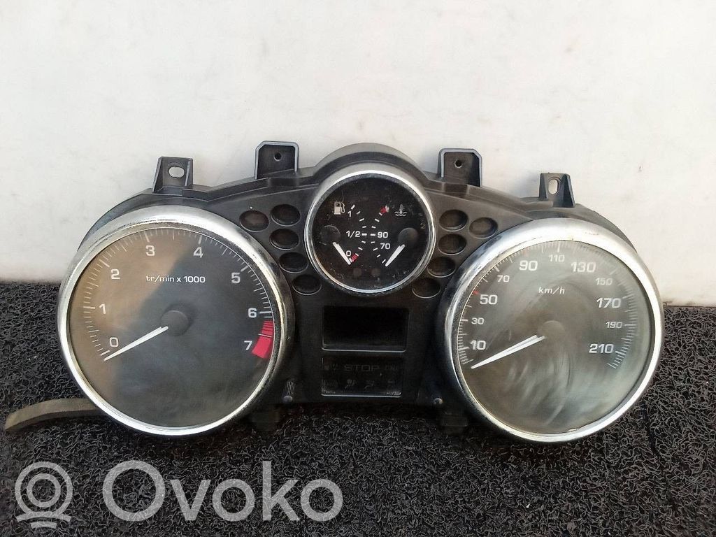 Peugeot 206+ Compteur de vitesse tableau de bord