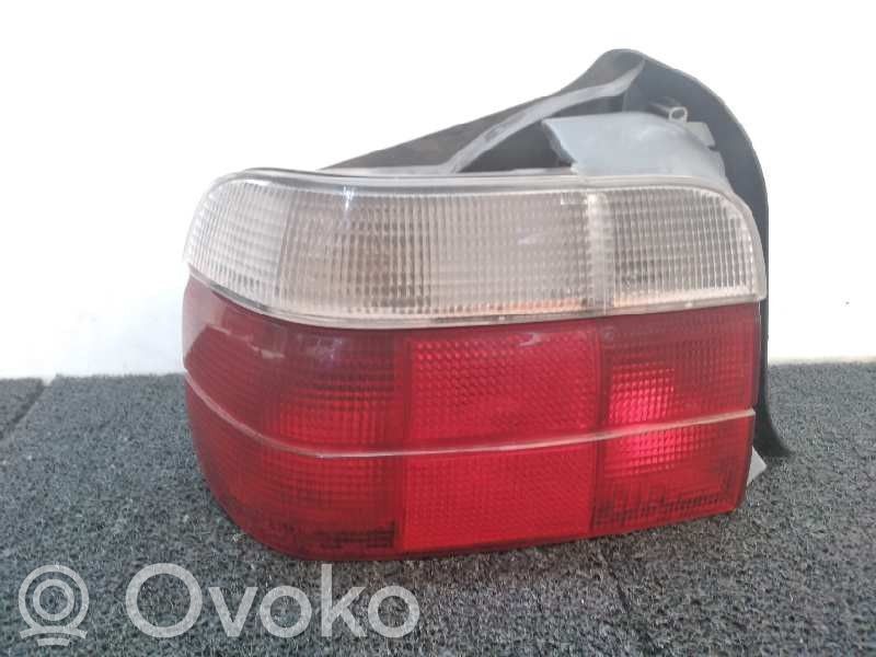Rear/tail lights