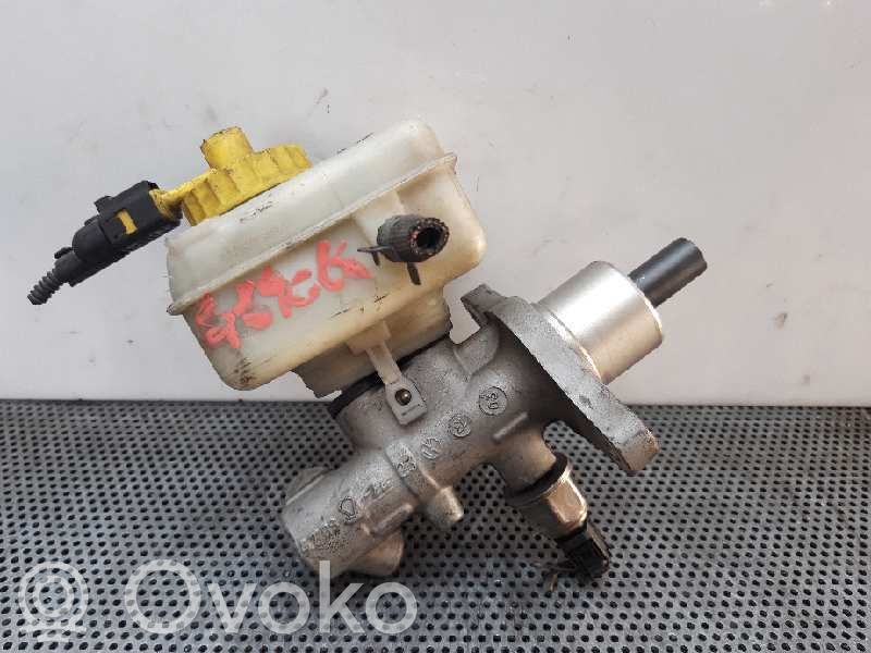 Volkswagen Golf SportWagen Brake booster 