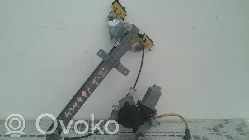 Nissan Almera N16 Meccanismo di sollevamento del finestrino posteriore senza motorino 