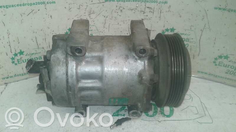Renault Espace II Air conditioning (A/C) compressor (pump) 