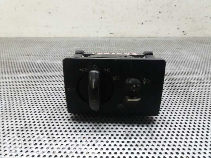 Ford Focus Interruptor de control del panel de luces 