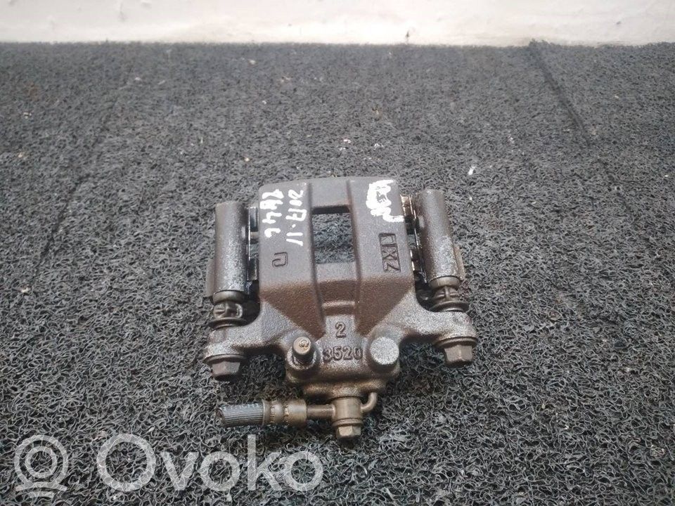 Nissan X-Trail T31 Supporto della pinza del freno posteriore
