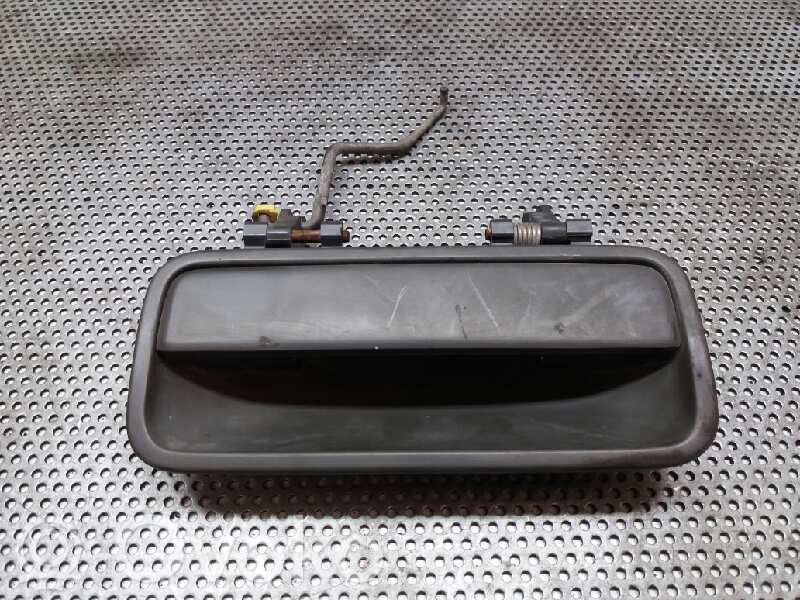 Manecilla externa puerta trasera