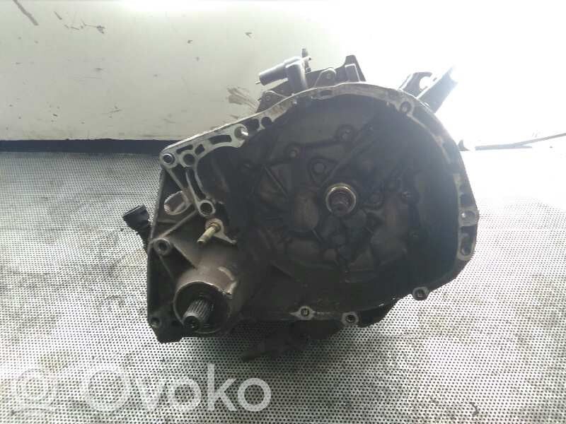 Renault Clio II Boîte de vitesses manuelle à 5 vitesses