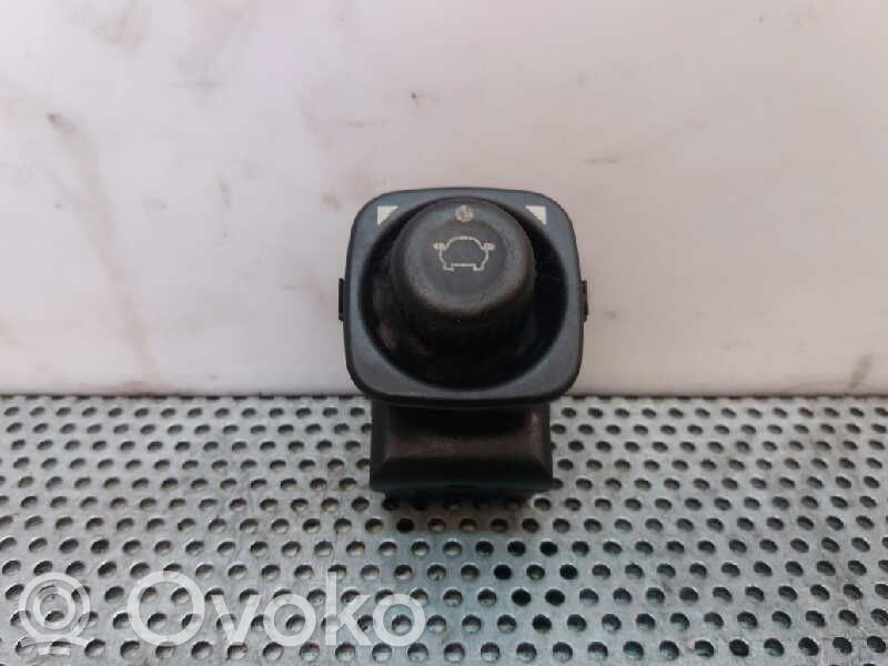 Ford Scorpio Wing mirror switch 
