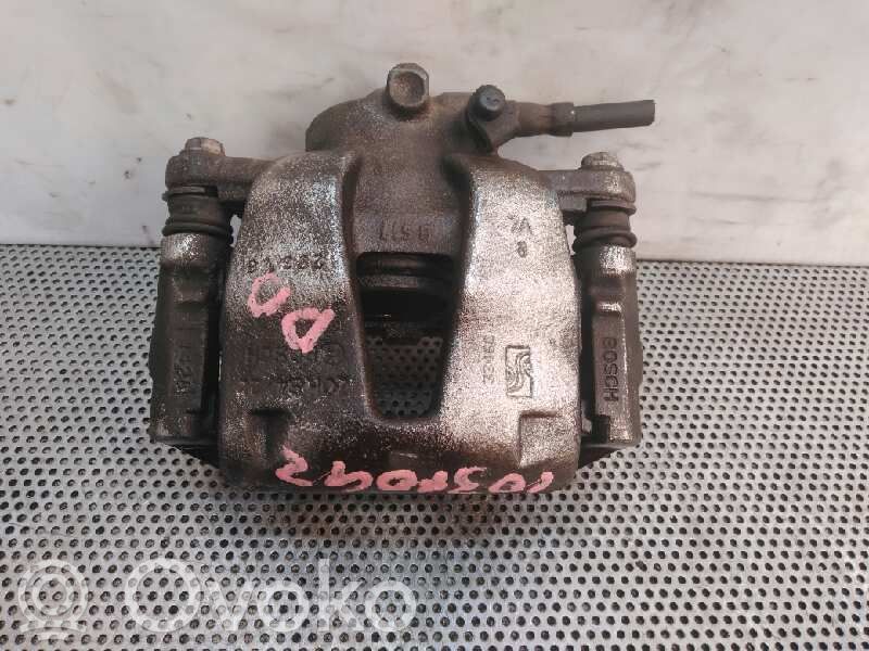 Opel Corsa D Front brake caliper 
