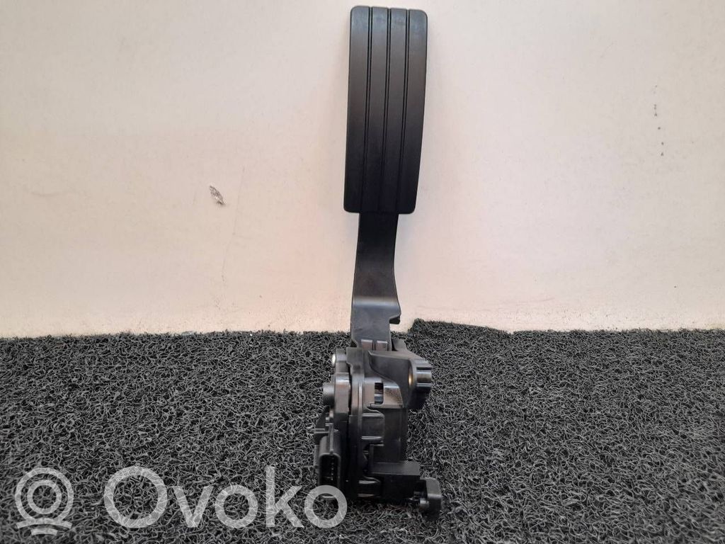 Renault Clio IV Acceleration sensor 
