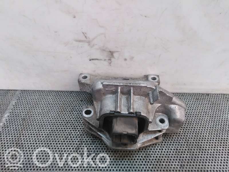 Engine mount bracket   9647722280