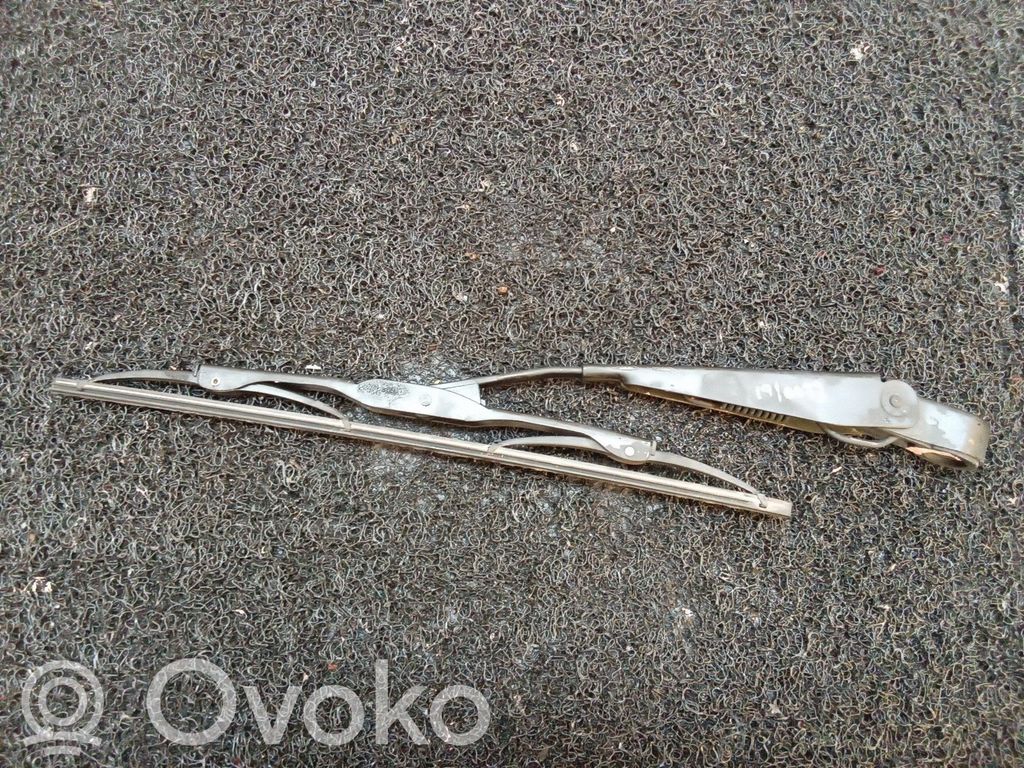 Wischerarm Heckscheibe