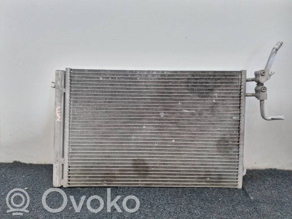 BMW 1 E81 E87 Radiateur condenseur de climatisation 